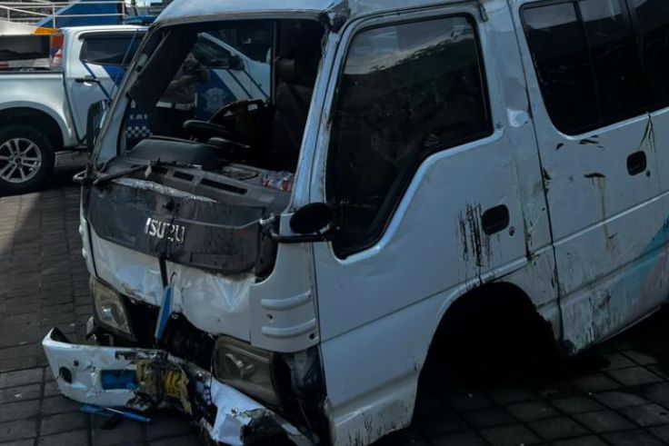 DENPASAR, BALINEWS.ID – Kecelakaan lalu lintas yang melibatkan kendaraan travel pengangkut rombongan wisatawan asal China terjadi di Jalan Raya Pelabuhan Benoa…