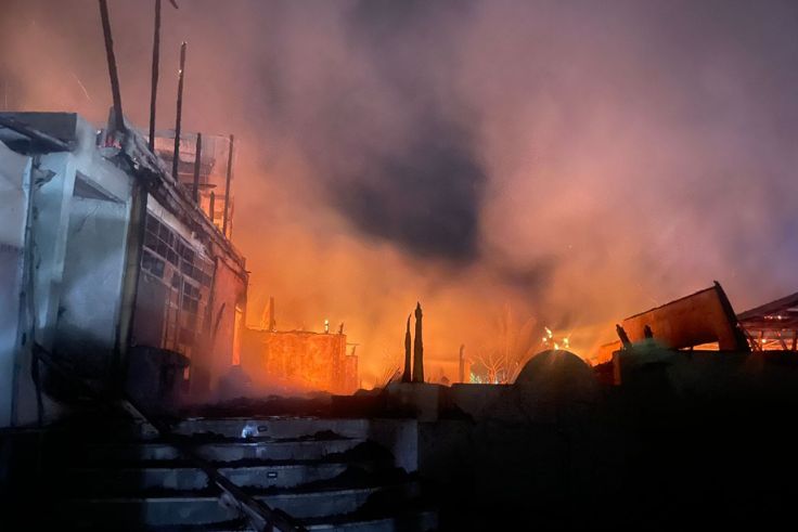 BADUNG, BALINEWS.ID –  Sebanyak 10 unit bangunan di Villa Desa Harmonis, Jalan Tegal Sari Labuan Sait, Pecatu, Kuta Selatan,  dilaporkan hangus terbakar akibat…