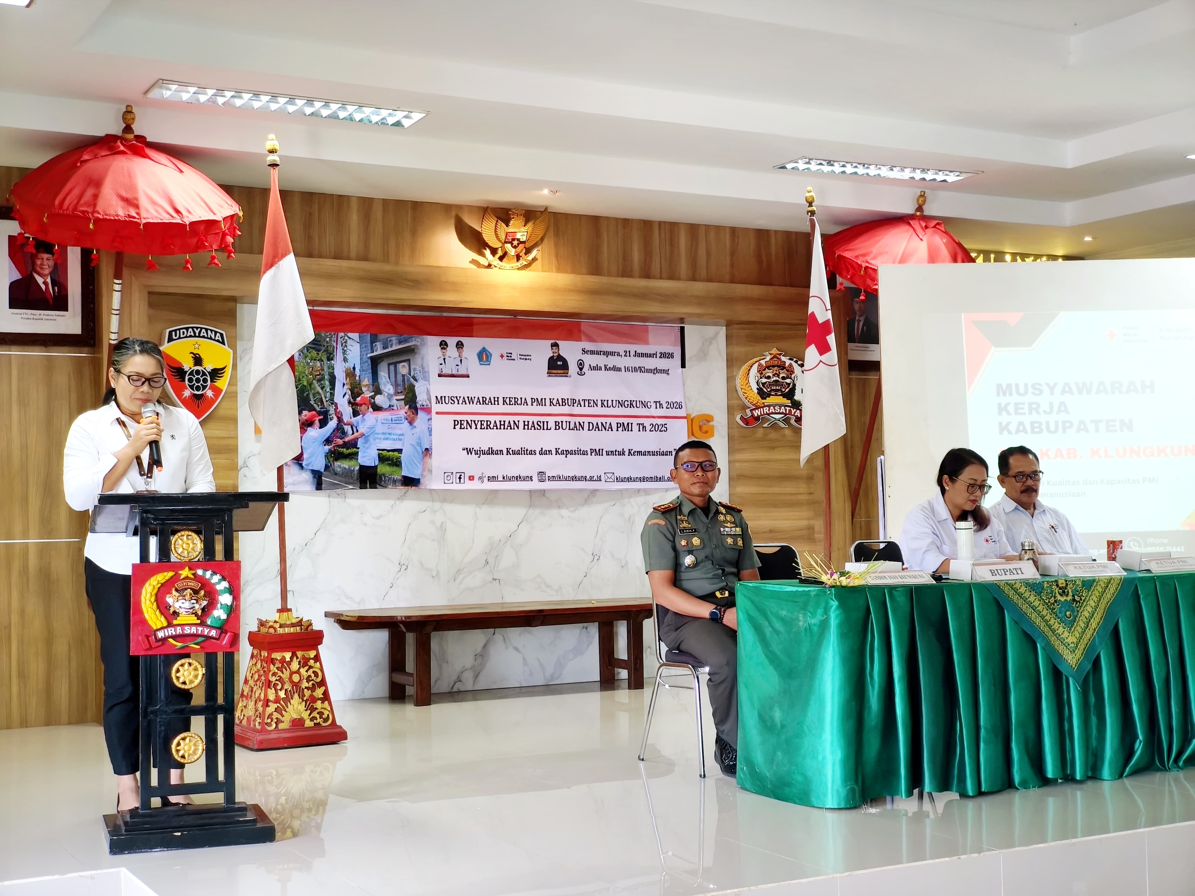 SEMARAPURA, BALINEWS.ID — Palang Merah Indonesia (PMI) Kabupaten Klungkung menggelar Musyawarah Kerja Kabupaten (MUKERKAB) Tahun 2026 di Aula Kodim 1610/Klungk…