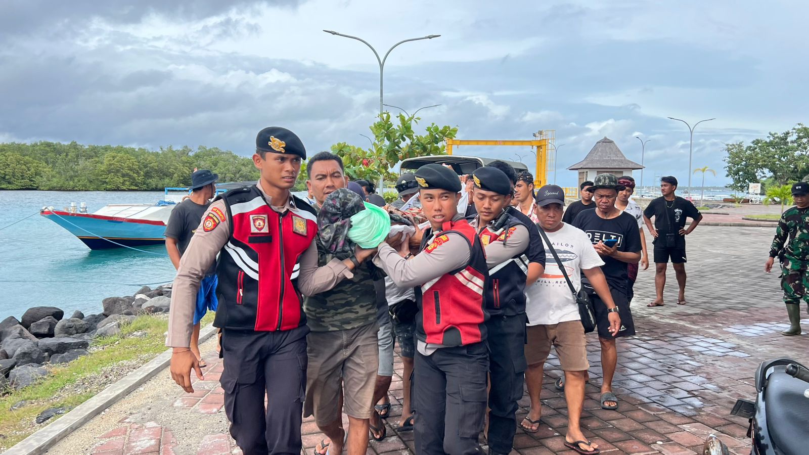 KLUNGKUNG, BALINEWS.ID — Kecelakaan kerja kembali menelan korban jiwa. Seorang petugas instalasi Sea Water Reverse Osmosis (SWRO) Ceningan di Desa Lembongan, K…