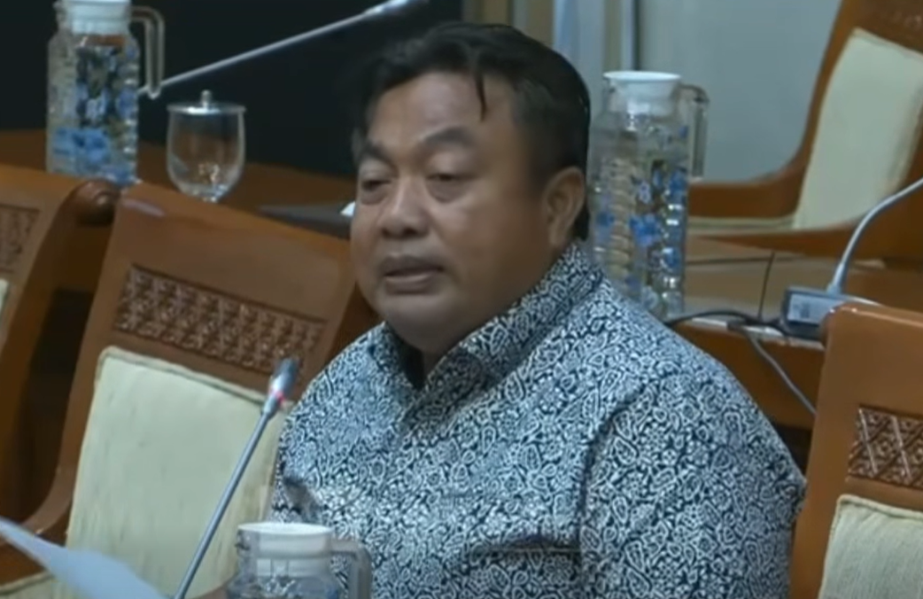 JAKARTA, BALINEWS.ID - Anggota Komisi III DPR RI, I Nyoman Parta, mengikuti Rapat Dengar Pendapat (RDP) bersama Jaksa Agung dan para Kepala Kejaksaan Tinggi (K…