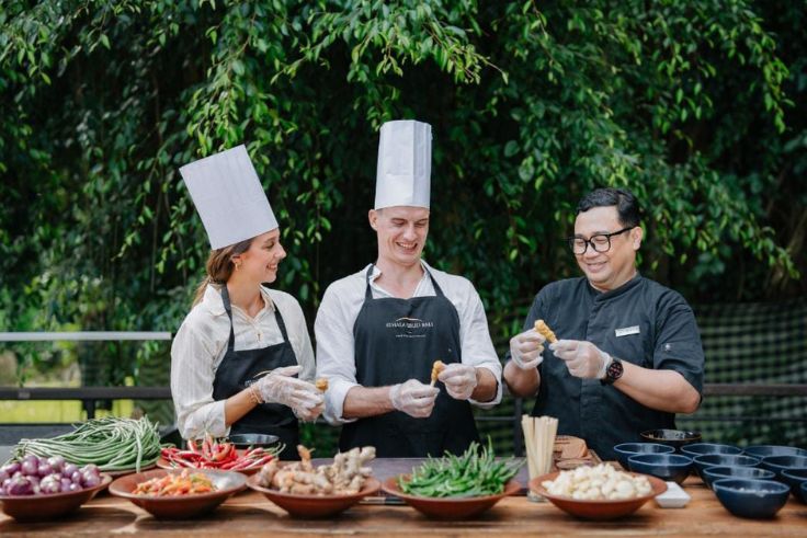 BALINEWS.ID - Recently named TripAdvisor’s Top World Traveller’s Choice Destination 2026, Bali continues to draw global attention as one of the world’s most de…