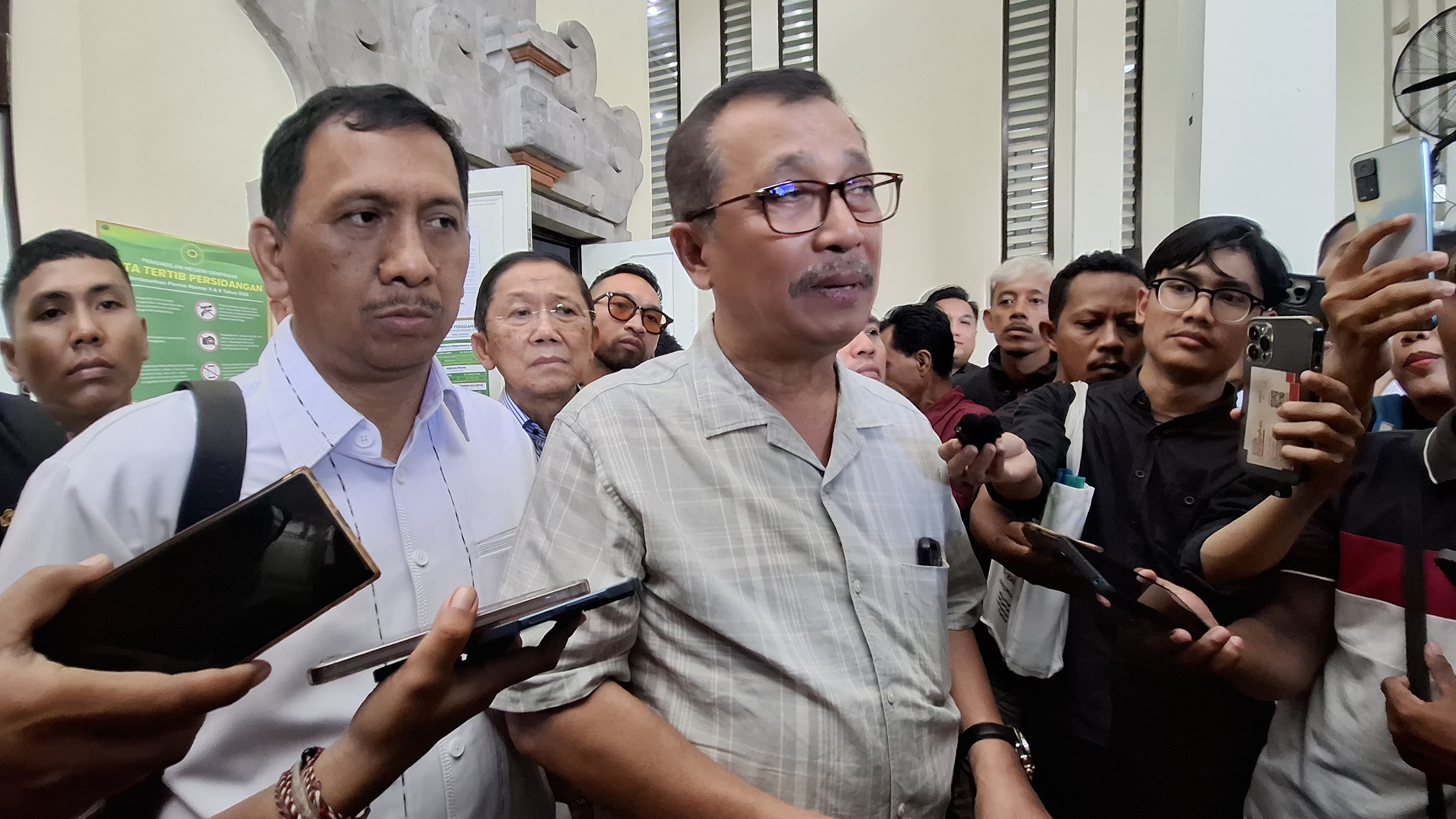 DENPASAR, BALINEWS.ID - Sidang praperadilan (prapid) antara Kepala Kantor Wilayah Badan Pertanahan Nasional (Kakanwil BPN) Provinsi Bali, I Made Daging dengan …