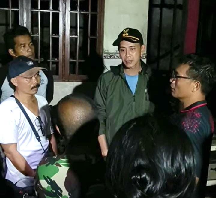 KLUNGKUNG, BALINEWS.ID – Wakil Bupati Klungkung, Tjokorda Gde Surya Putra, menunjukkan respons cepat dengan mendatangi lokasi kebakaran di Dusun Buayang, Desa …