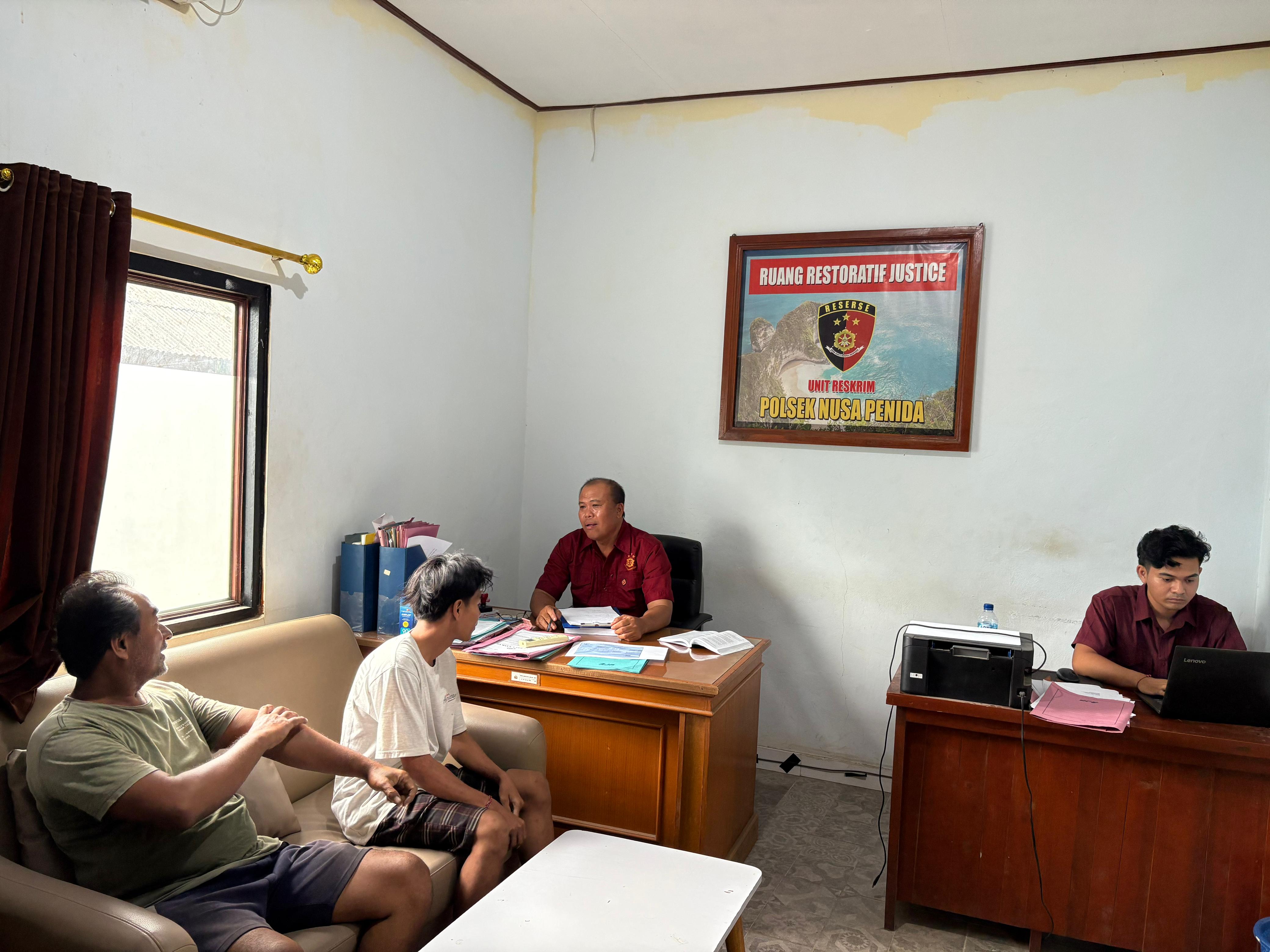 KLUNGKUNG, BALINEWS.ID – Dugaan tindak pidana pencurian mesin sepeda motor terjadi di sebuah bengkel di wilayah Desa Batununggul, Kecamatan Nusa Penida, Kamis …