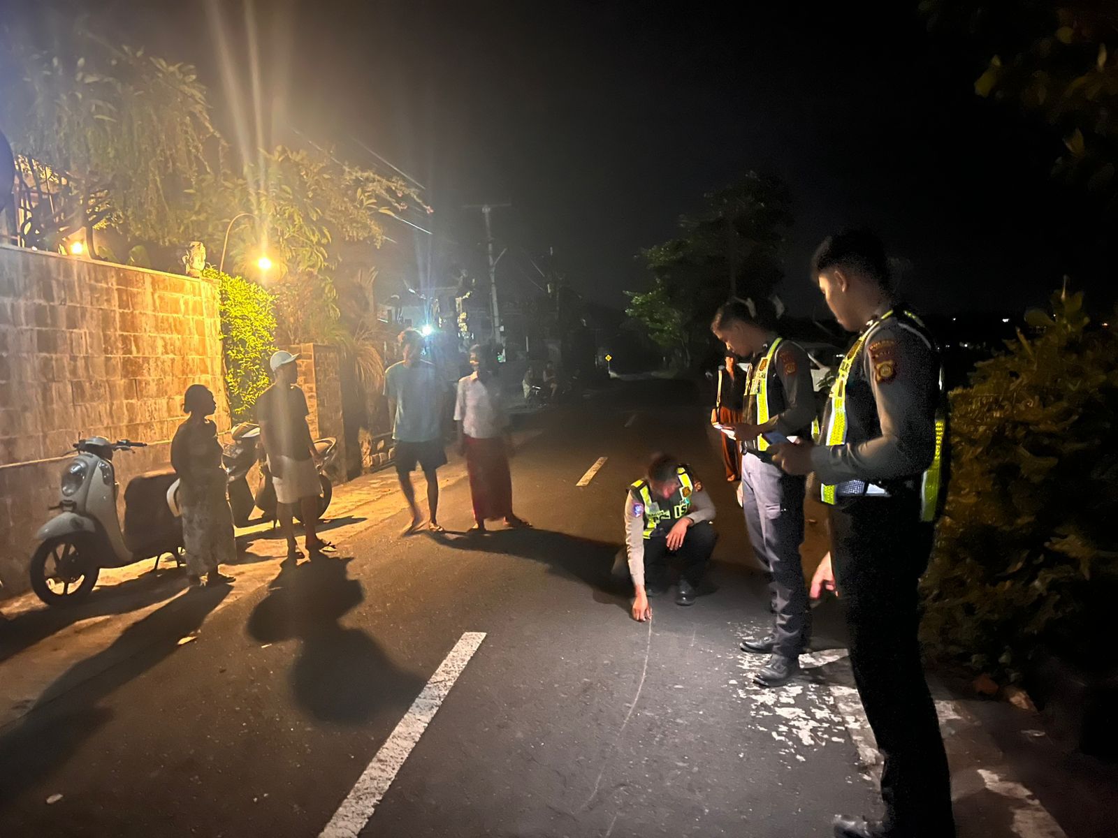 NUSA PENIDA, BALINEWS.ID — Kecelakaan lalu lintas yang merenggut korban jiwa terjadi di Jalan Raya Suana, Desa Suana, Kecamatan Nusa Penida, Sabtu (28/3/2026) …