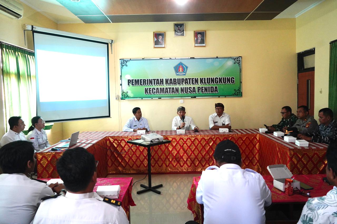KLUNGKUNG, BALINEWS.ID – Menjelang perayaan Hari Suci Nyepi Tahun Saka 1948 dan Idul Fitri 1447 Hijriah, Bupati Klungkung, I Made Satria, mengajak seluruh elem…