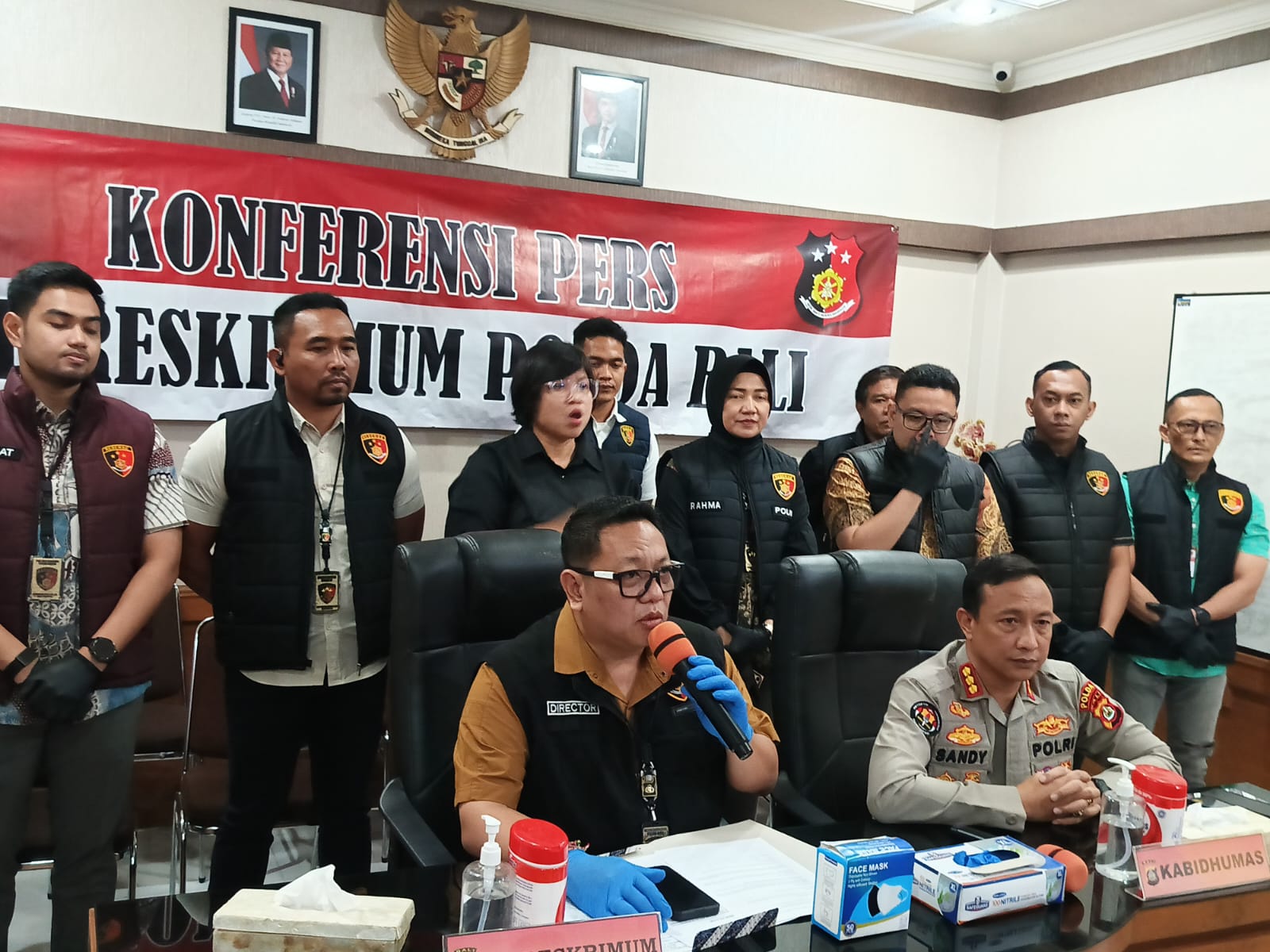 DENPASAR, BaliNews.id – Pelarian pemuda berinisial SAM (23), pelaku pemerkosaan turis perempuan asal Tiongkok di Ungasan, Kuta Selatan, Badung, berakhir kurang…