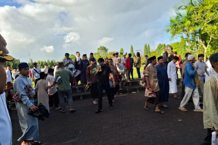 DENPASAR, BALINEWS.ID – Bali kembali menunjukkan jati dirinya sebagai pulau toleransi. Usai pengamanan rangkaian Hari Raya Nyepi Tahun Saka 1948 yang berlangsu…