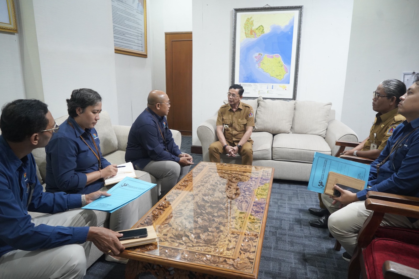 KLUNGKUNG, BALINEWS.ID – Kinerja ekonomi Kabupaten Klungkung sepanjang tahun 2025 menunjukkan tren positif. Berdasarkan data Badan Pusat Statistik (BPS), pertu…