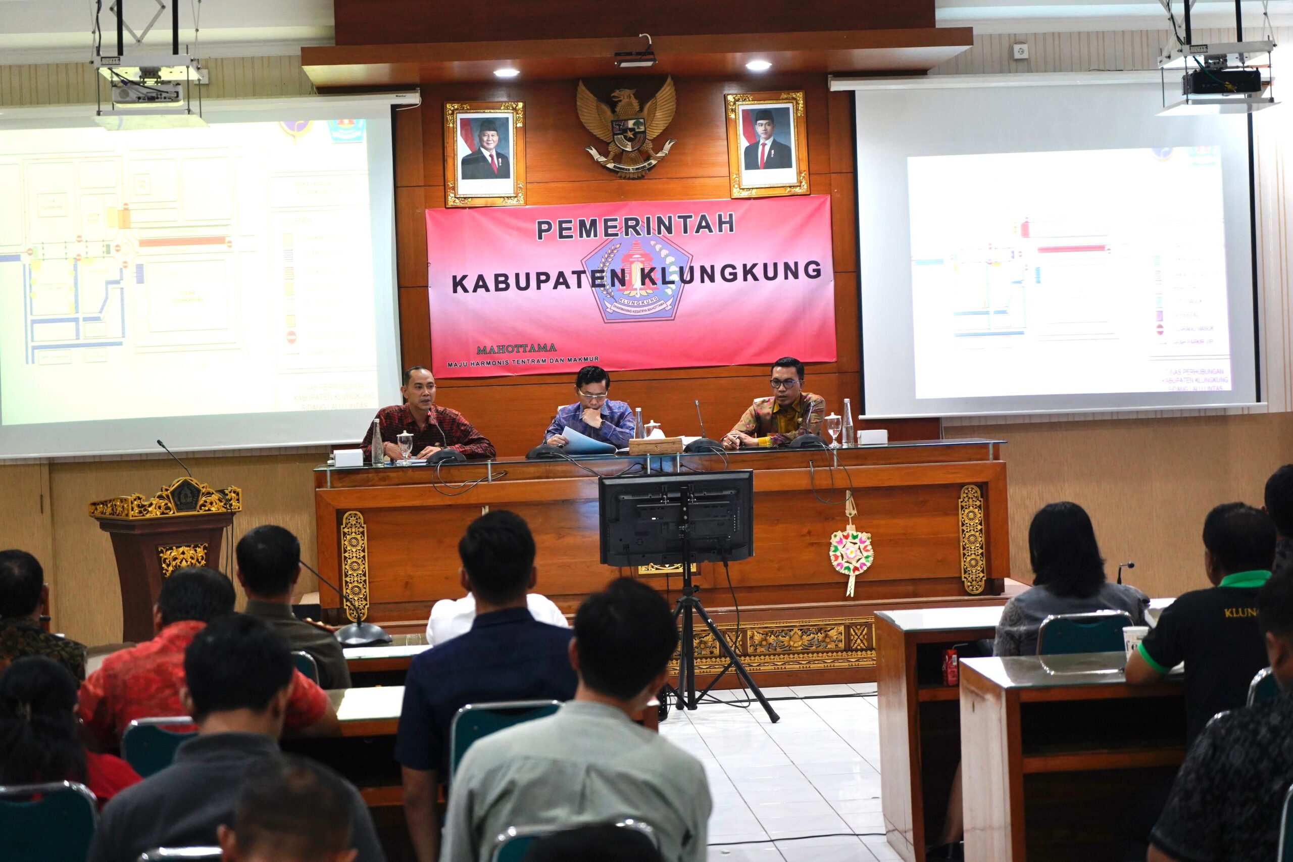 KLUNGKUNG, BALINEWS.ID – Pemerintah Kabupaten Klungkung terus mematangkan persiapan pelaksanaan Festival Semarapura ke-8 Tahun 2026. Hal ini ditandai dengan ra…
