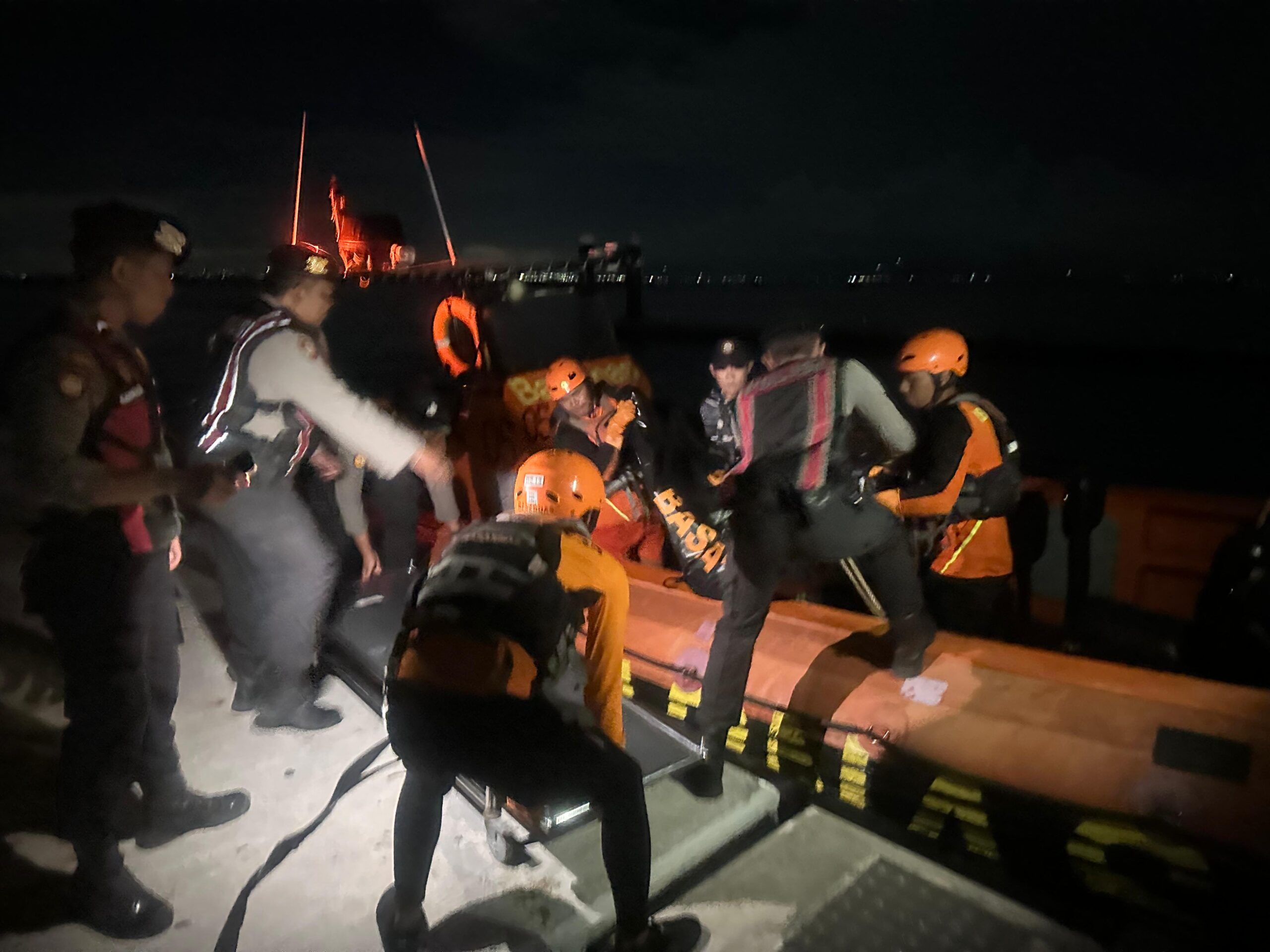 NUSA PENIDA, BALINEWS.ID – Setelah melalui proses pencarian intensif, korban hilang saat memancing di perairan Karang Dawa, Dusun Karang Dawa, Desa Bunga Mekar…