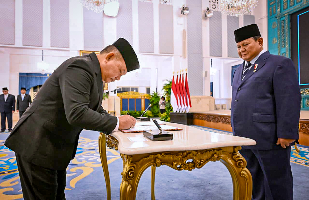 NASIONAL, BALINEWS.ID - Presiden Prabowo Subianto kembali merombak susunan Kabinet Merah Putih dalam pelantikan yang digelar Senin (27/4/26) sore di Istana Kep…