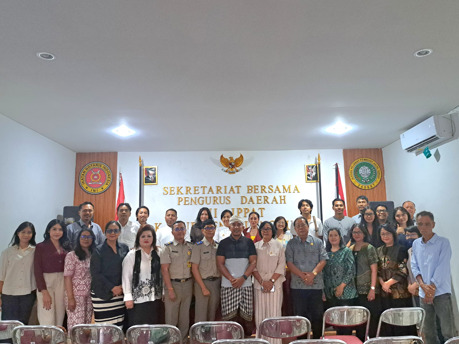 KLUNGKUNG, BALINEWS.ID – Upaya meningkatkan kualitas pelayanan pertanahan terus dilakukan Kantor Pertanahan Kabupaten Klungkung melalui penguatan sinergi denga…