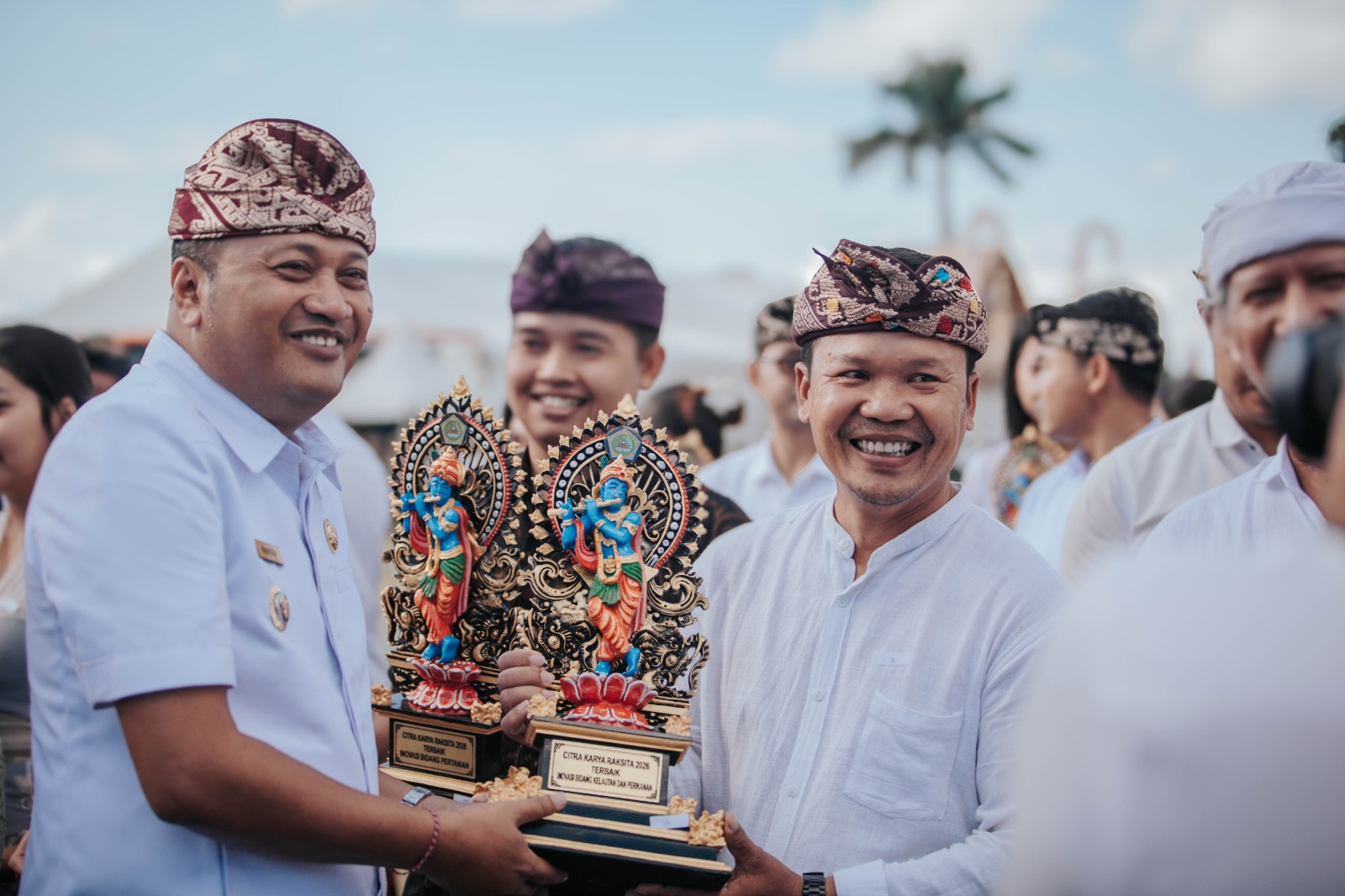 GIANYAR, BALINEWS.ID – Upaya pengelolaan limbah berbasis inovasi kembali lahir dari masyarakat. Warga Desa Pejeng, Kecamatan Tampaksiring, I Kadek Kamardiyana,…