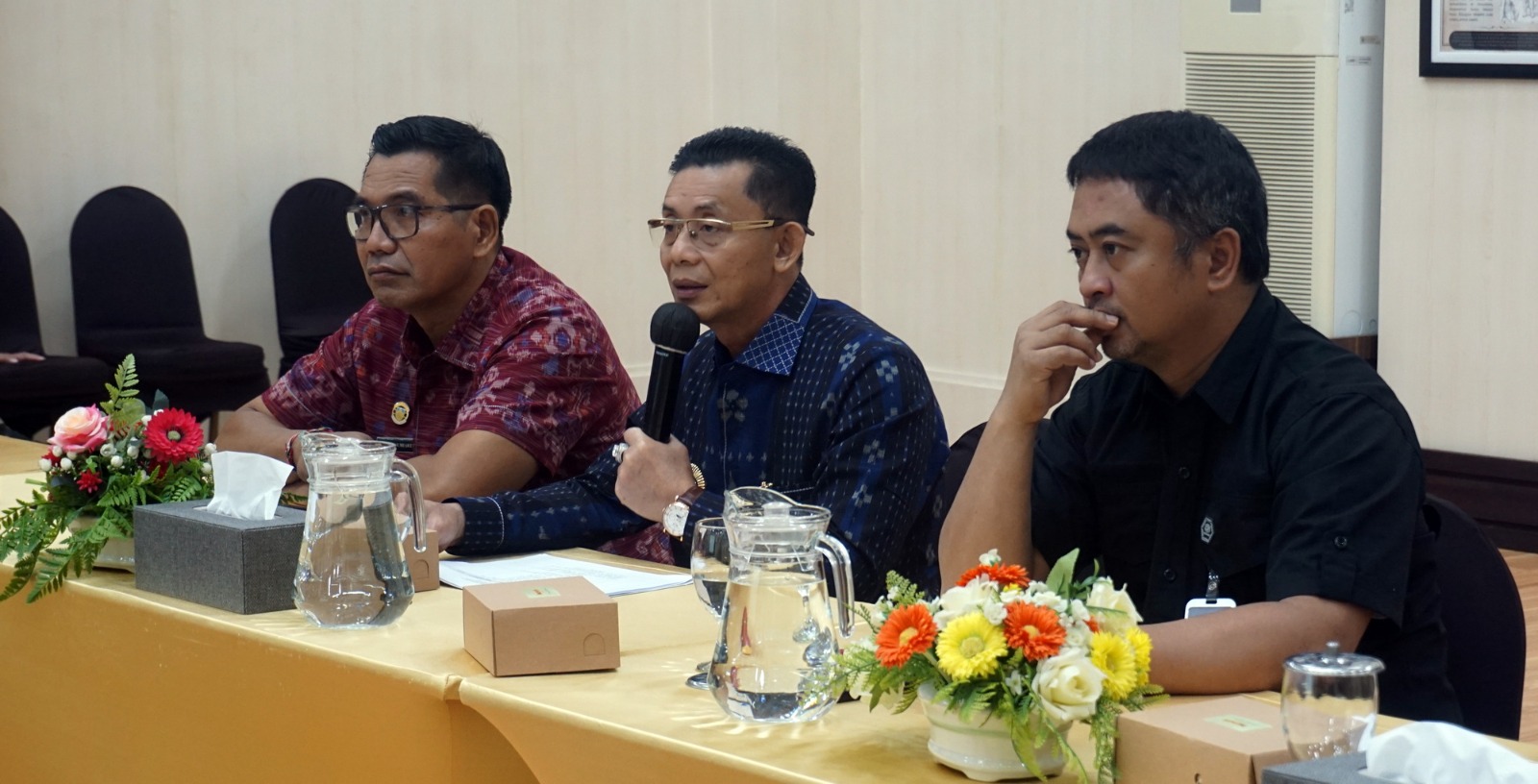 DENPASAR, BALINEWS.ID - Bupati Klungkung, I Made Satria, menghadiri kegiatan Penyusunan Action Plan Pemeriksaan Badan Pemeriksa Keuangan (BPK) atas Laporan Keu…