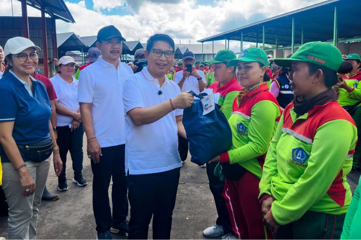 BADUNG, BALINEWS.ID – Pemerintah Kabupaten Badung menunjukkan perhatian serius terhadap para petugas kebersihan yang selama ini berjibaku menangani persoalan s…