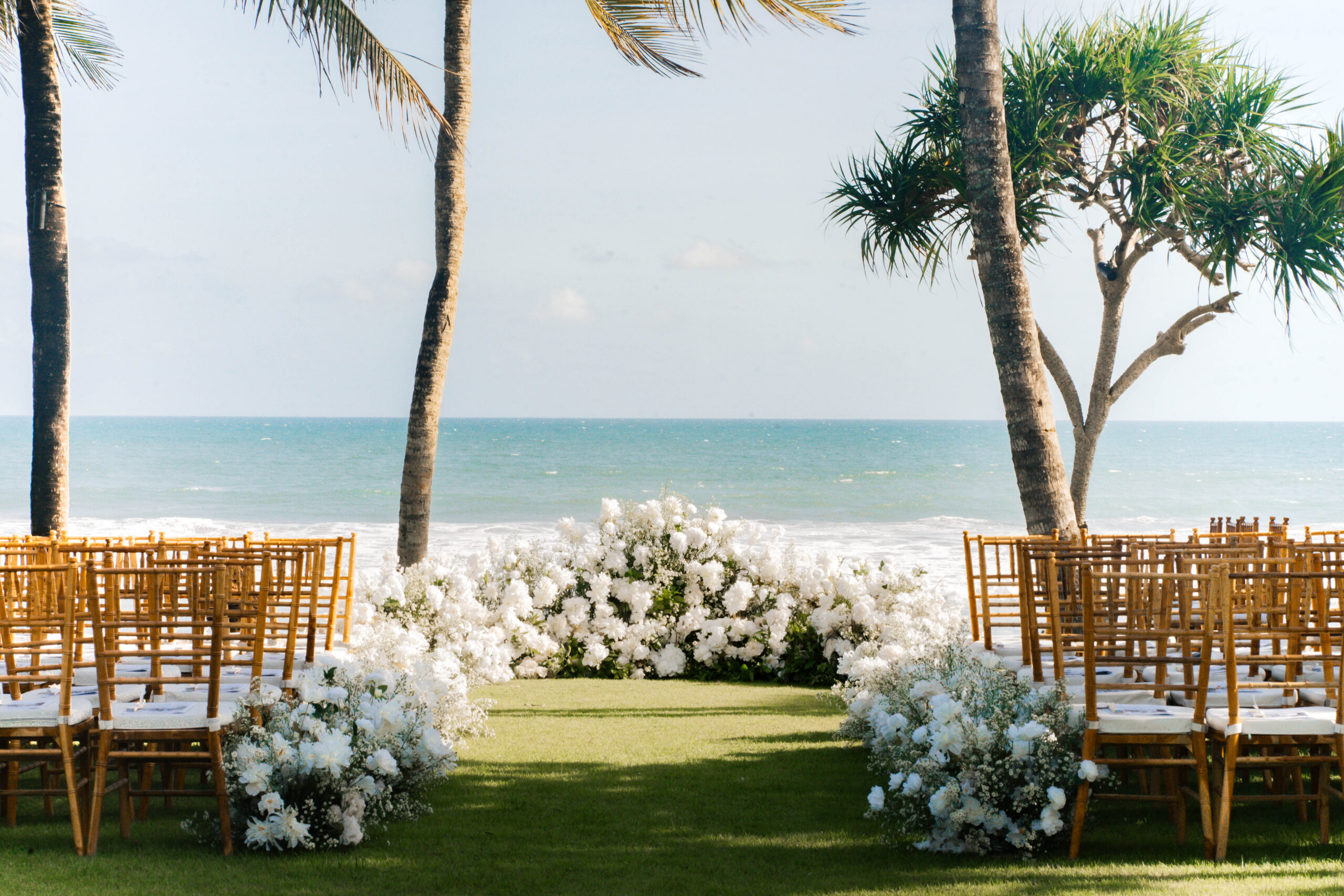 BALINEWS.ID  – The dream of hosting a private luxury villa wedding in Bali is no longer reserved for a select few. Bali-based hospitality and property manageme…