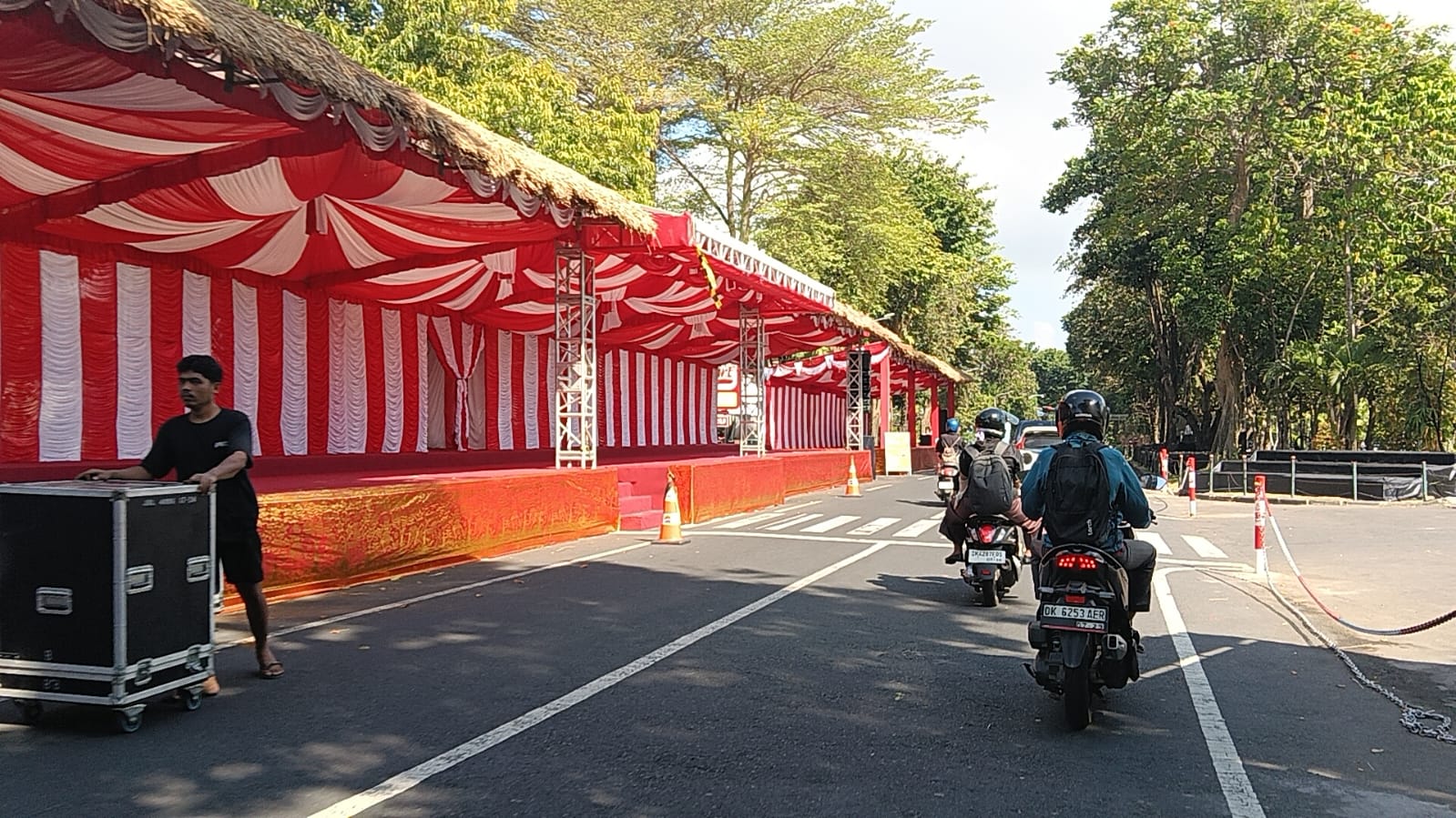 DENPASAR, BALINEWS.ID – Dinas Perhubungan (Dishub) Provinsi Bali menyiapkan rekayasa lalu lintas untuk mendukung kelancaran pelaksanaan pembukaan Pesta Kesenia…