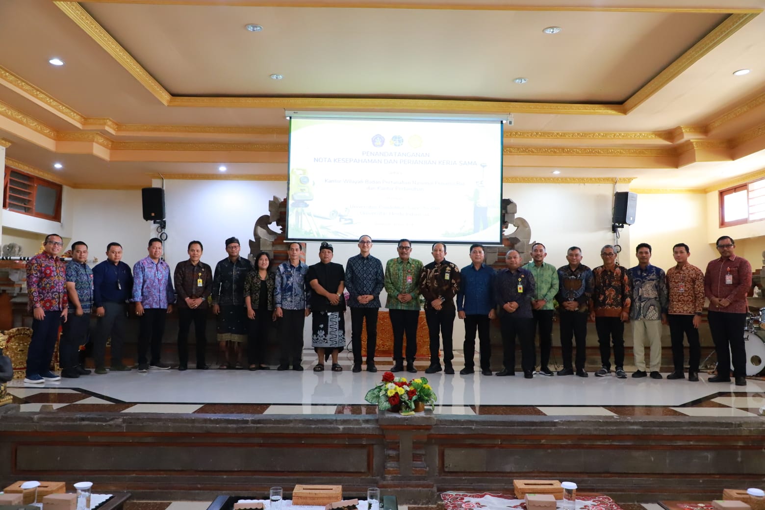 KLUNGKUNG, BALINEWS.ID – Kepala Kantor Pertanahan Kabupaten Klungkung menghadiri penandatanganan Nota Kesepahaman (MoU) dan Perjanjian Kerja Sama (PKS) antara …