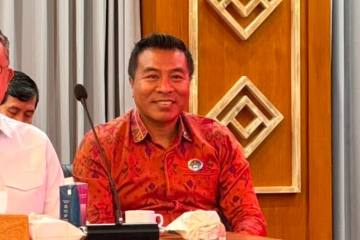 DENPASAR, BALINEWS.ID – Sejumlah persoalan yang kini dihadapi Bali, mulai dari kemacetan lalu lintas, maraknya investasi asing di sektor usaha mikro, hingga te…