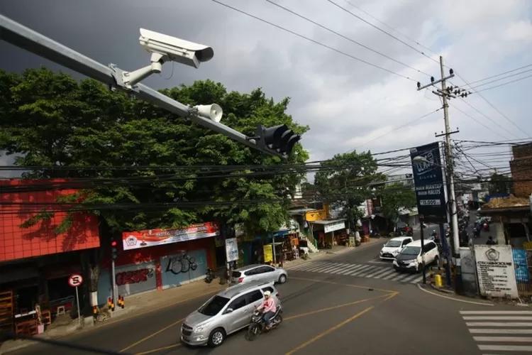 DENPASAR, BALINEWS.ID – Polresta Denpasar terus mengoptimalkan pemanfaatan rekaman Closed Circuit Television (CCTV) sebagai alat bukti elektronik untuk menduku…