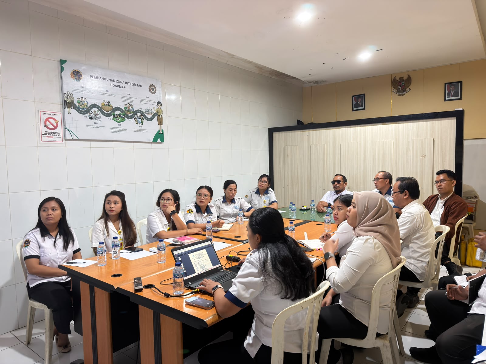 SEMARAPURA, BALINEWS.ID – Kantor Pertanahan Kabupaten Klungkung terus memperkuat komitmennya dalam mewujudkan tata kelola pemerintahan yang bersih, akuntabel, …