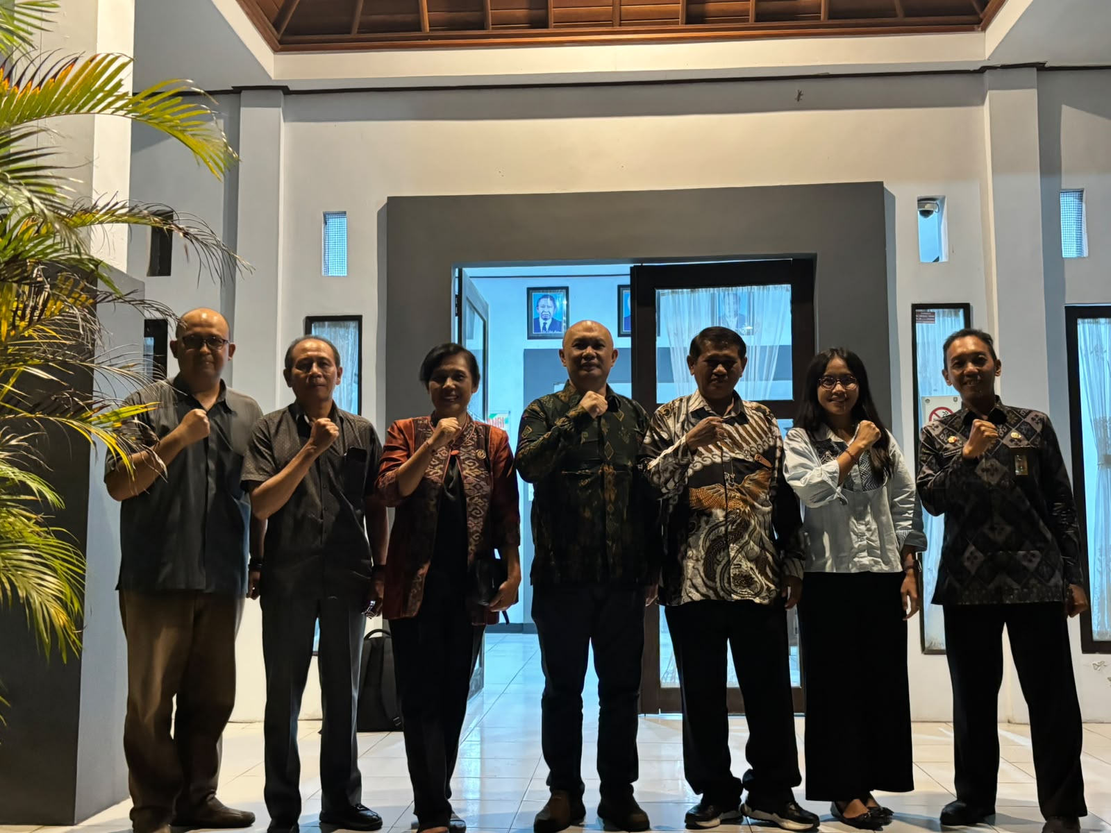 TABANAN, BALINEWS.ID – Badan Pengawas Pemilihan Umum (Bawaslu) Kabupaten Tabanan terus memperkuat kolaborasi dengan kalangan akademisi sebagai upaya membangun …
