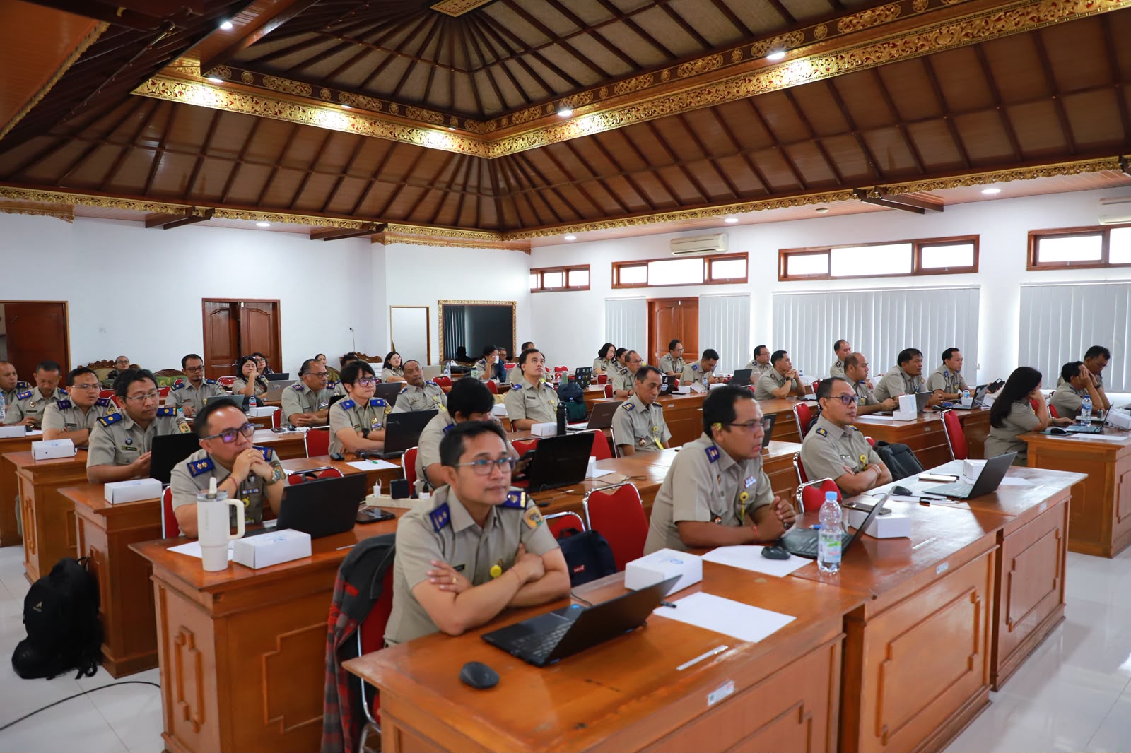 KLUNGKUNG, BALINEWS.ID – Kantor Pertanahan Kabupaten Klungkung mengikuti Asesmen Pengisian Kelompok Rencana Suksesi (KRS) Jabatan Administrator Tahun 2026 yang…