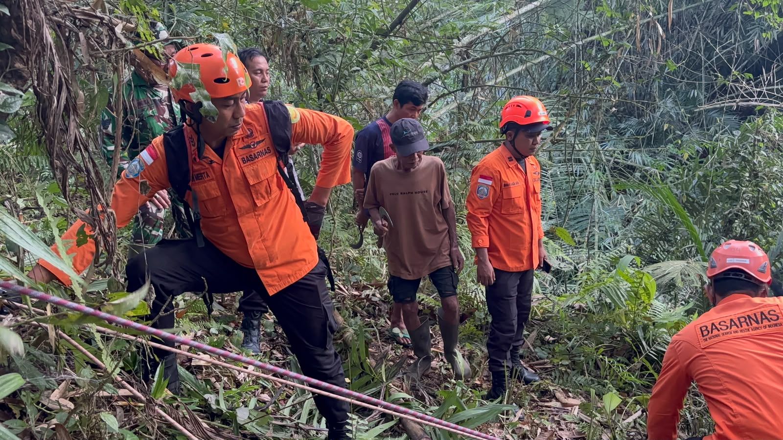 BANGLI, BALINEWS.ID – Operasi pencarian terhadap Ni Nyoman Ngenu (65), warga Banjar Tampuagan, Desa Peninjoan, Kecamatan Tembuku, Kabupaten Bangli, yang diduga…