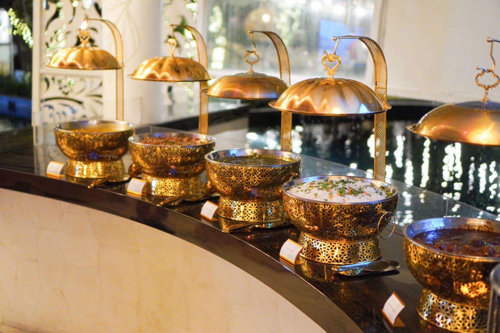BALINEWS.ID - Golden Tulip Jineng Resort Bali and renowned Indian culinary brand Golden Saffron have officially entered into a strategic partnership with the l…