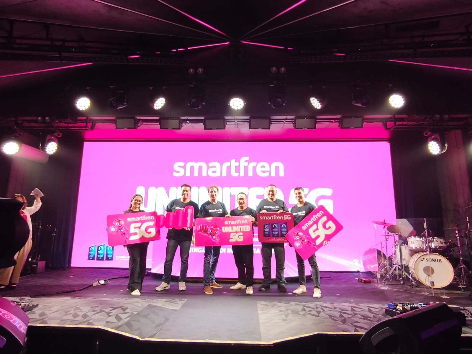 BADUNG, BALINEWS.ID — XL Smart membidik perluasan layanan 5G ke lebih dari 88 kota di Indonesia hingga akhir 2026. Ekspansi tersebut tidak hanya mengejar penam…
