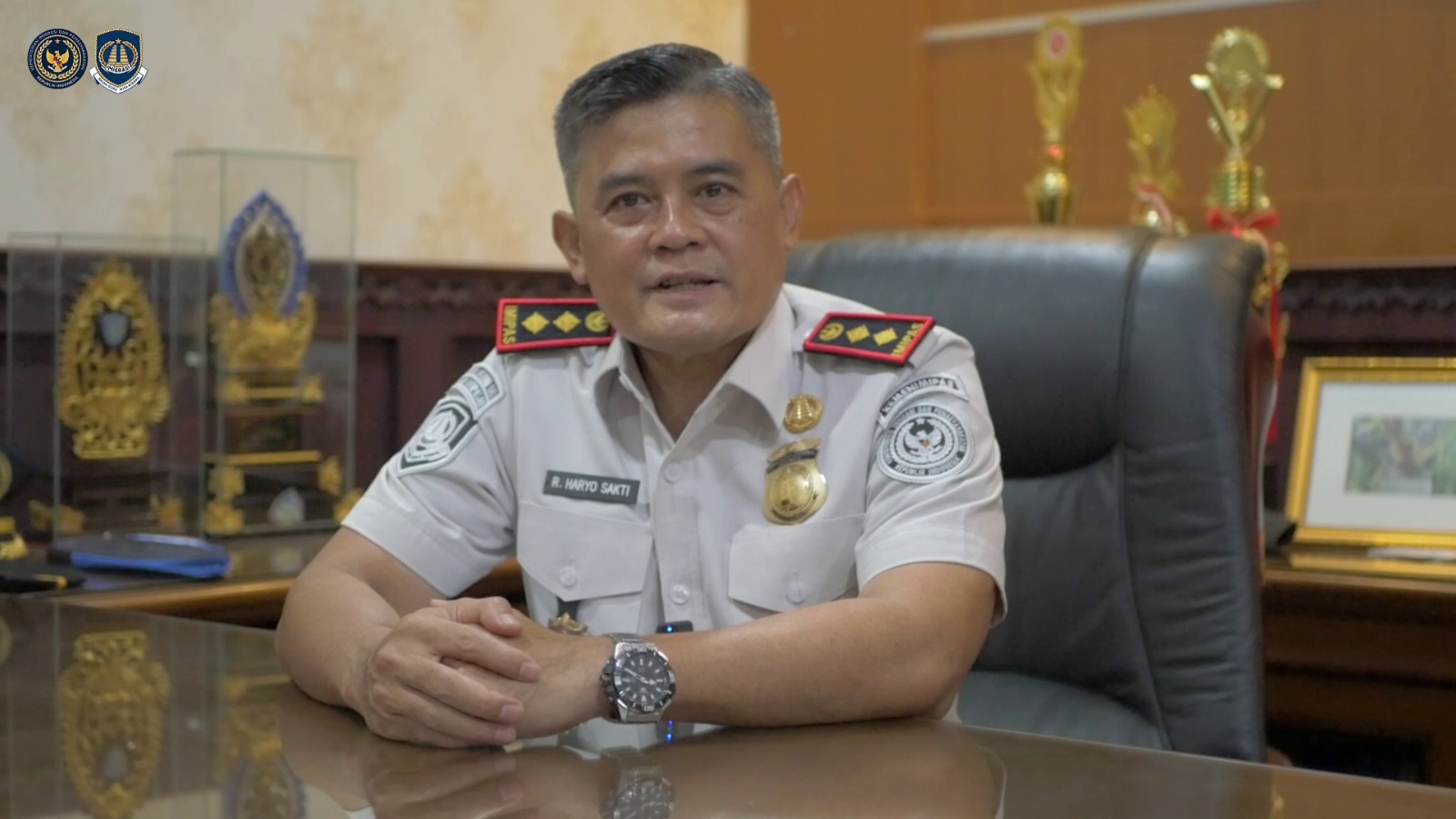 DENPASAR, BALINEWS.ID — Kantor Imigrasi Kelas I TPI Denpasar mendalami informasi viral terkait pengusiran tiga warga negara asing (WNA) yang diduga berasal dar…