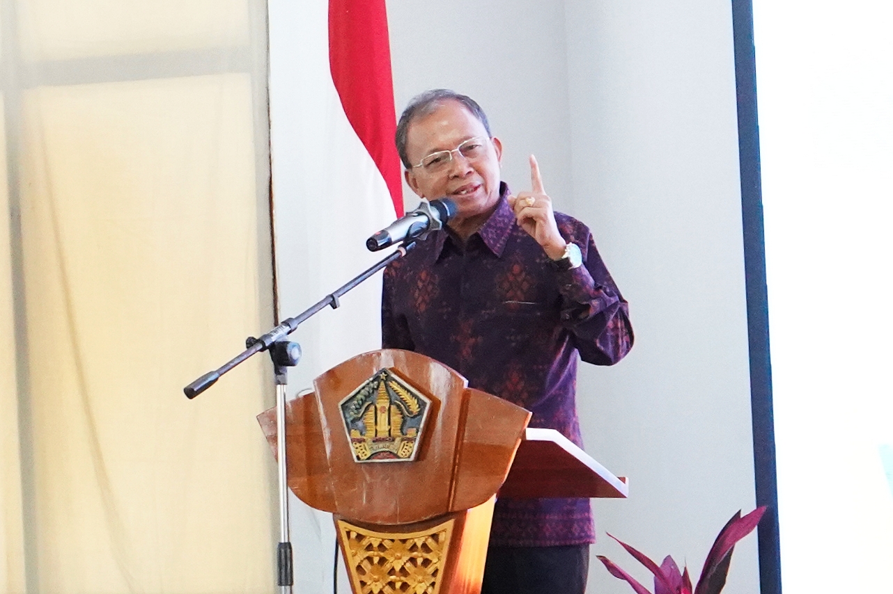 Koster Ungkap Bali Tak Boleh Bergantung Energi Fosil