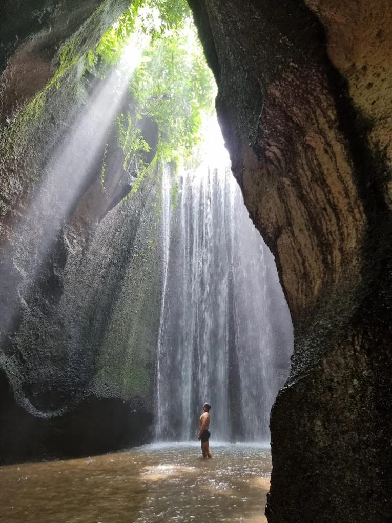 11 Air Terjun Terbaik di Bali Versi Balinews.id, Peringkat #2: Air Terjun Tukad Cepung, Bangli, Bali