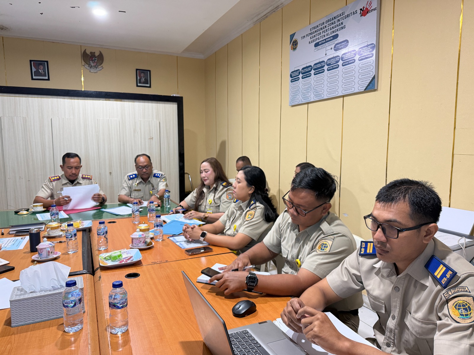 KLUNGKUNG, BALINEWS.ID – Kantor Pertanahan Kabupaten Klungkung terus mengedepankan penyelesaian sengketa pertanahan melalui jalur mediasi. Upaya tersebut diwuj…