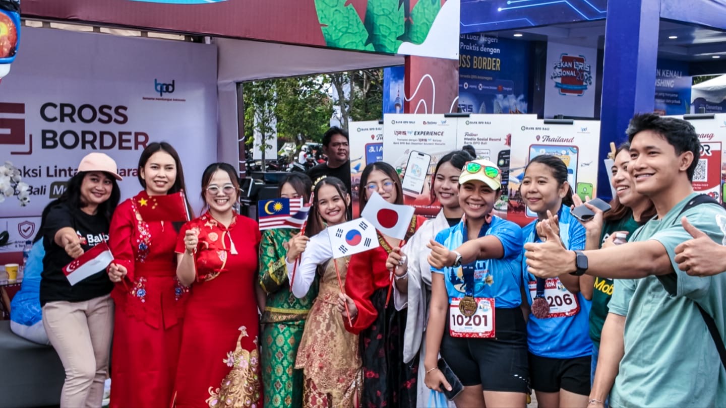 DENPASAR, BALINEWS.ID – Sebanyak 2.000 pelari memadati Lapangan Puputan Niti Mandala Renon, Denpasar, Sabtu (8/8/2026), dalam gelaran QRIS Bali Summer Run 2026…