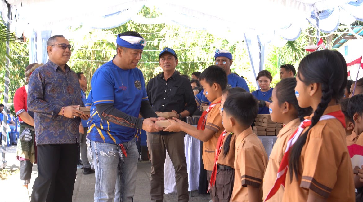 KARANGASEM, BALINEWS.ID – Badan Narkotika Nasional Provinsi (BNNP) Bali menggelar kegiatan “Mukbang Anti Narkoba” sebagai upaya memberikan edukasi bahaya penya…