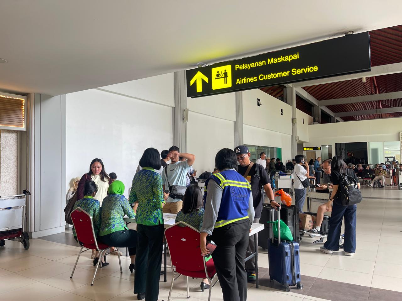 BADUNG, BALINEWS.ID — Aktivitas vulkanik Gunung Anak Krakatau berdampak terhadap operasional penerbangan di Bandara Internasional I Gusti Ngurah Rai, Bali. Hin…