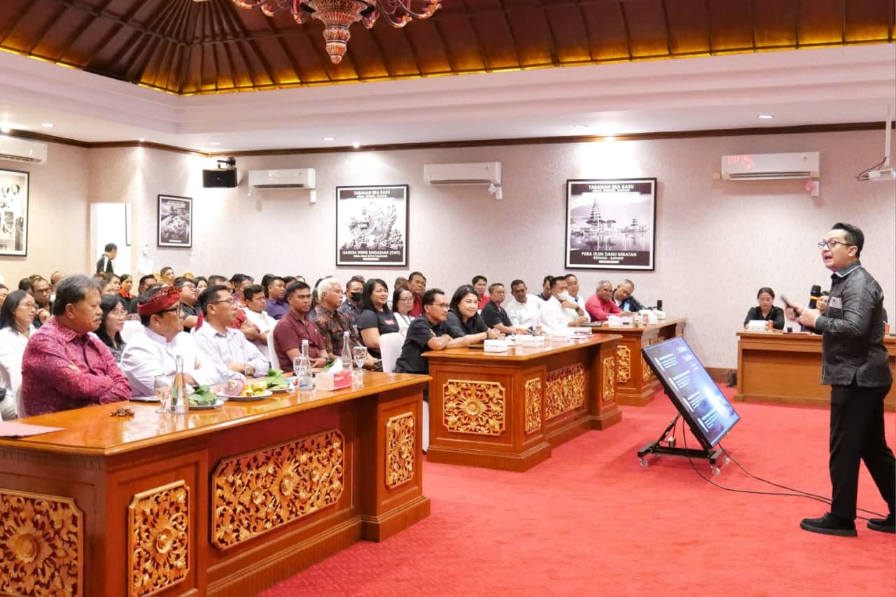 Tabanan,BerandaBali.id – Upaya memperkuat kemandirian fiskal daerah terus didorong Pemerintah Kabupaten Tabanan melalui penguatan sinergi dan optimalisasi Pend…
