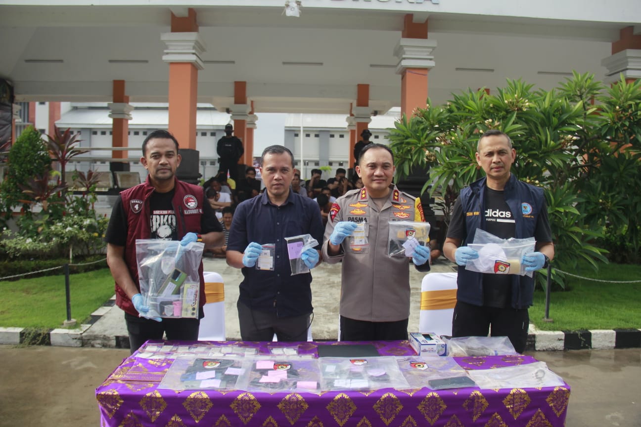 Sweeping Lapas Kerobokan, 24 Warga Binaan Positif Narkoba, Petugas Sita Sabu dan Ekstasi