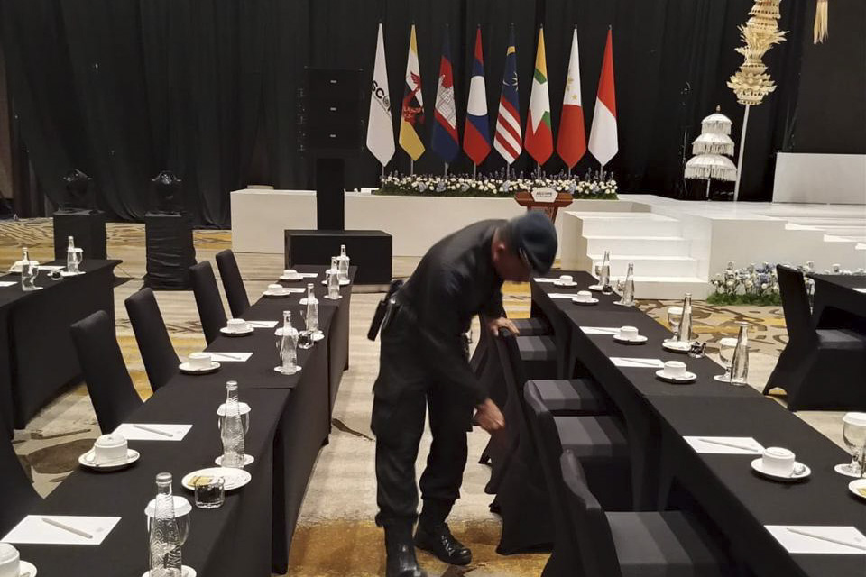 Bali Police Bomb Squad Sweeps The Meru Hotel Ahead of 51st ASCOPE Council Meeting 2026