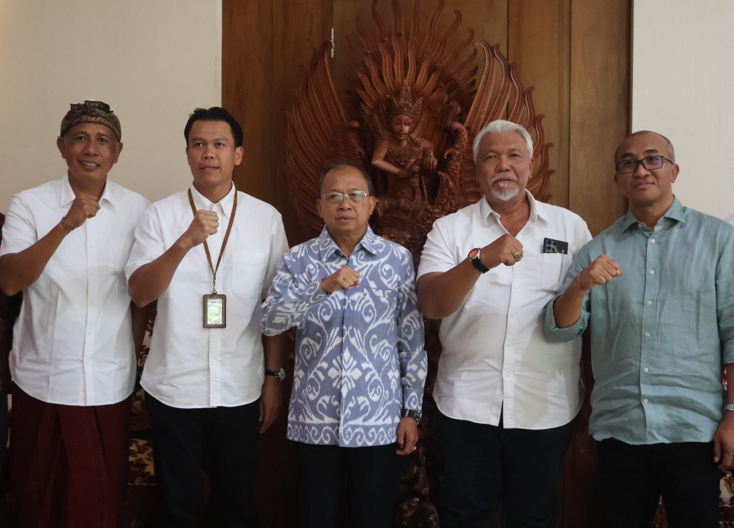 Koster Summons Pertamina Over Bali Fuel Shortage, Supply Expected to Normalize by Afternoon
