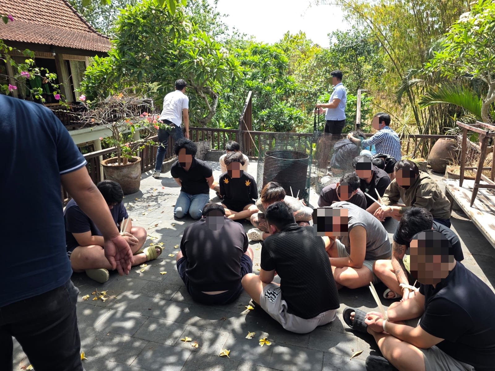 Imigrasi Gerebek Vila di Dalung, 17 WNA Diduga Jalankan Bisnis Pinjol Berbunga 30 Persen