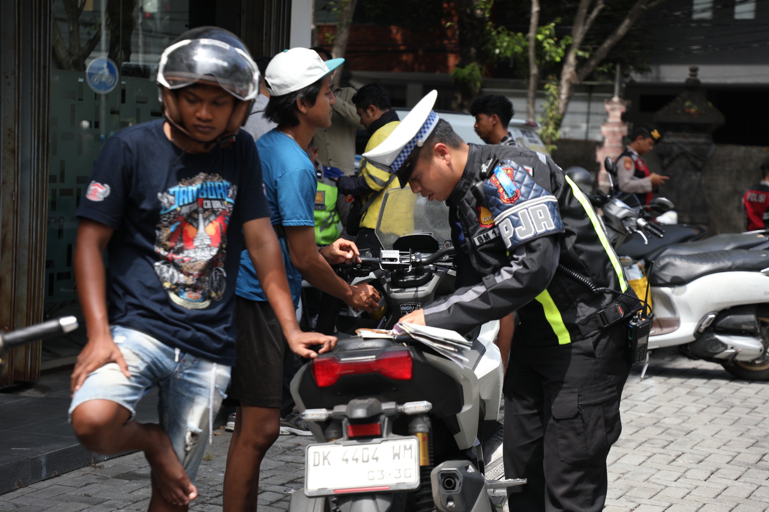 Bali’s Patuh Agung 2026 Operation Targets Illegal Exhausts, Non-Standard Helmets and Missing License Plates