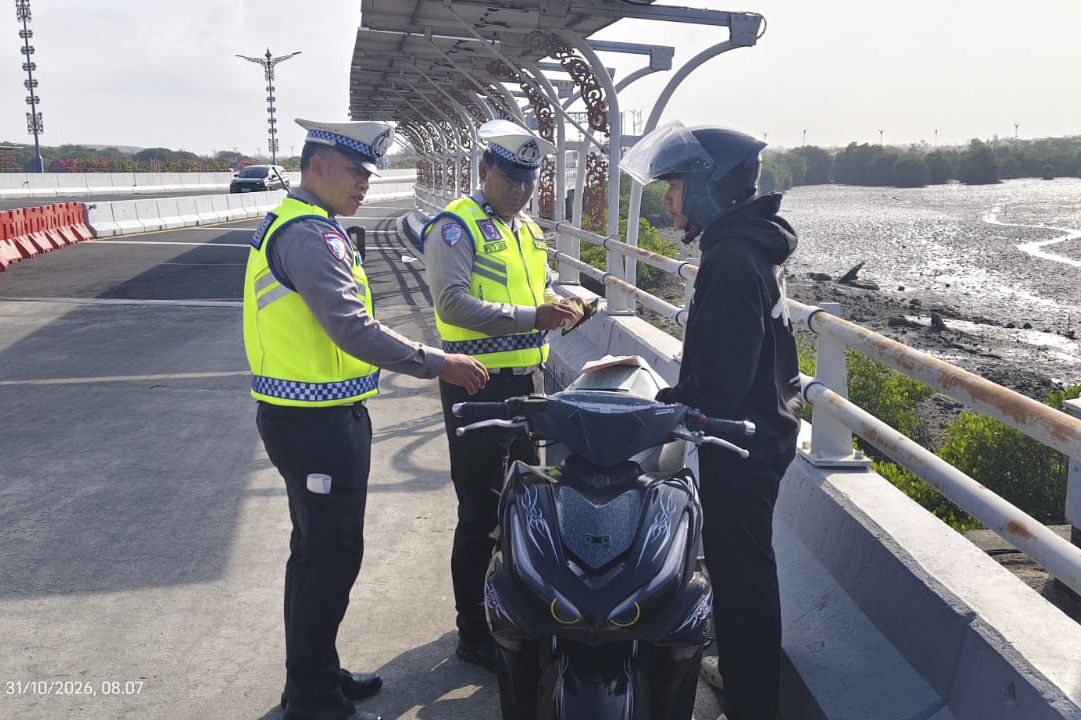 Agung 2026 Traffic Operation: Police Intensify Enforcement Through Manual Tickets and Handheld ETLE