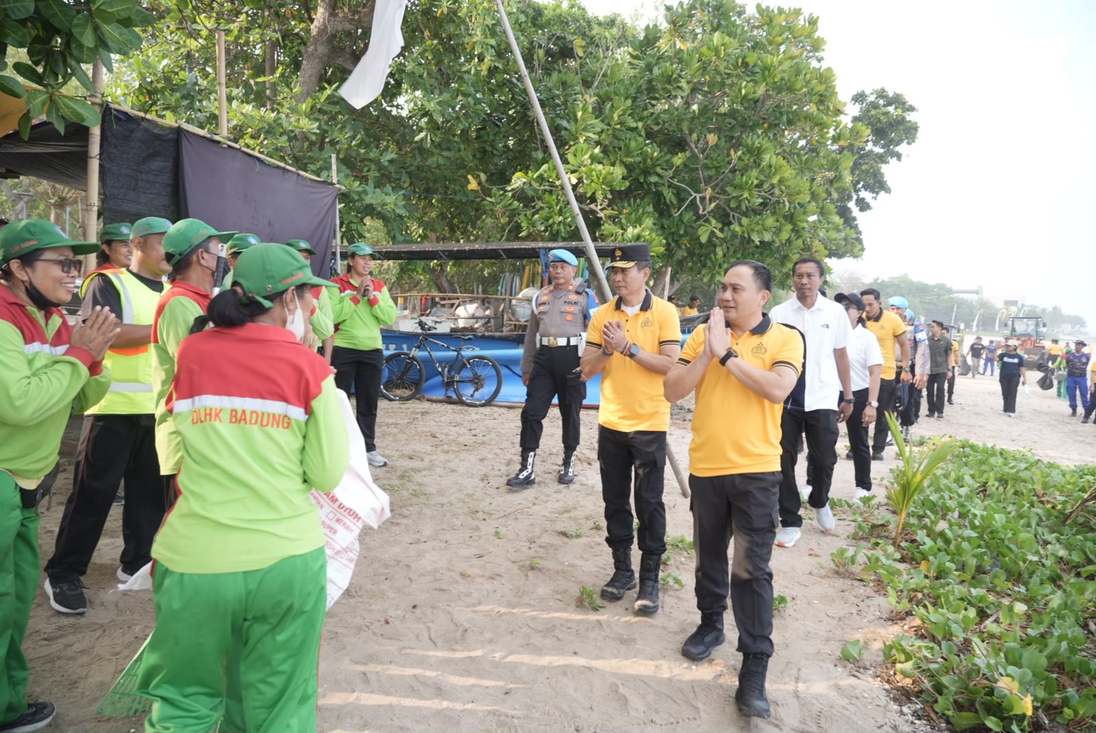 Bali Police Chief Calls on Public to Protect the Environment Through Green Policing Initiative in Kuta