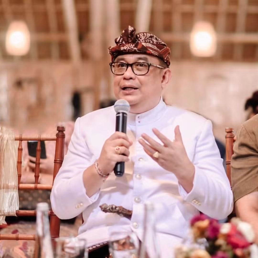 AAGN Ari Dwipayana Ketua Yayasan Puri Kauhan Ubud