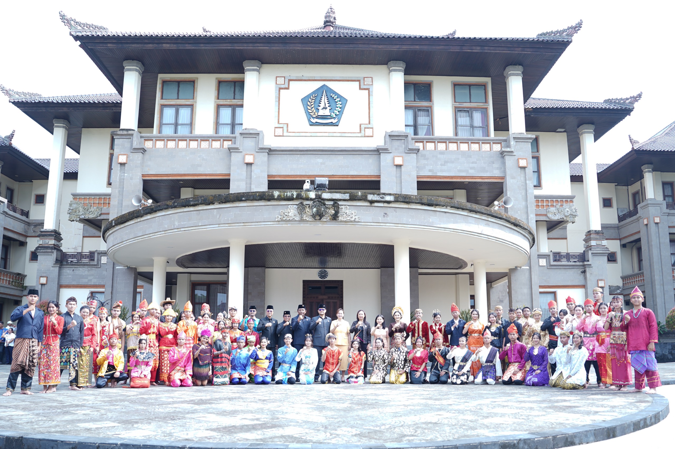 Gambar berita