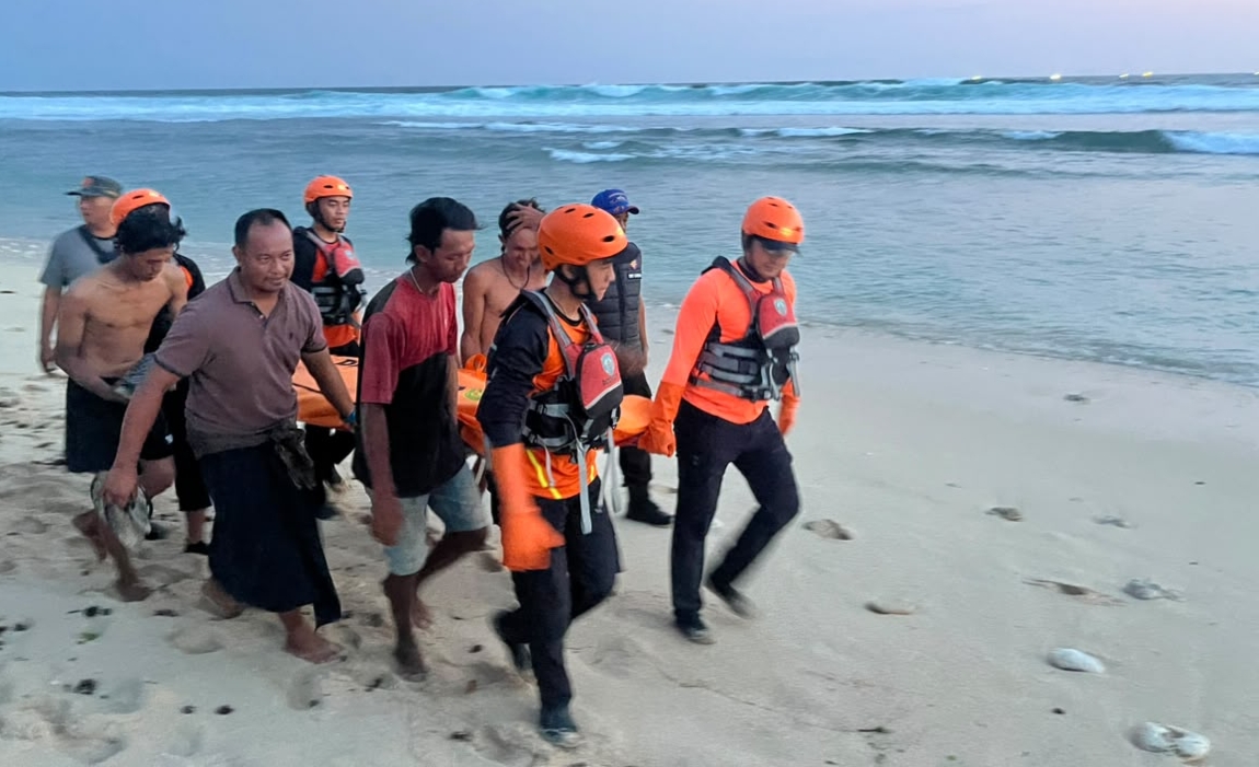 Penemuan Jenazah Perempuan Tanpa Identitas Gegerkan Warga Pantai Nyang-nyang